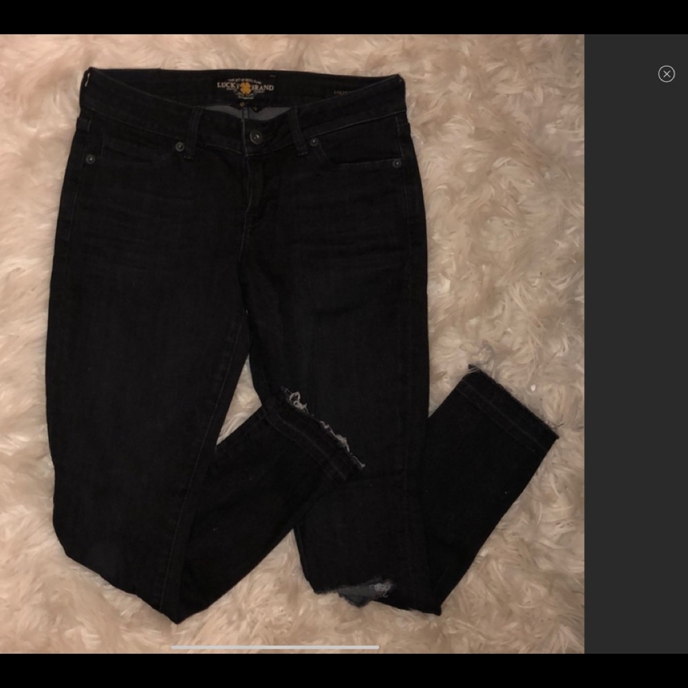 Lucky Brand Distressed Lolita Capri”